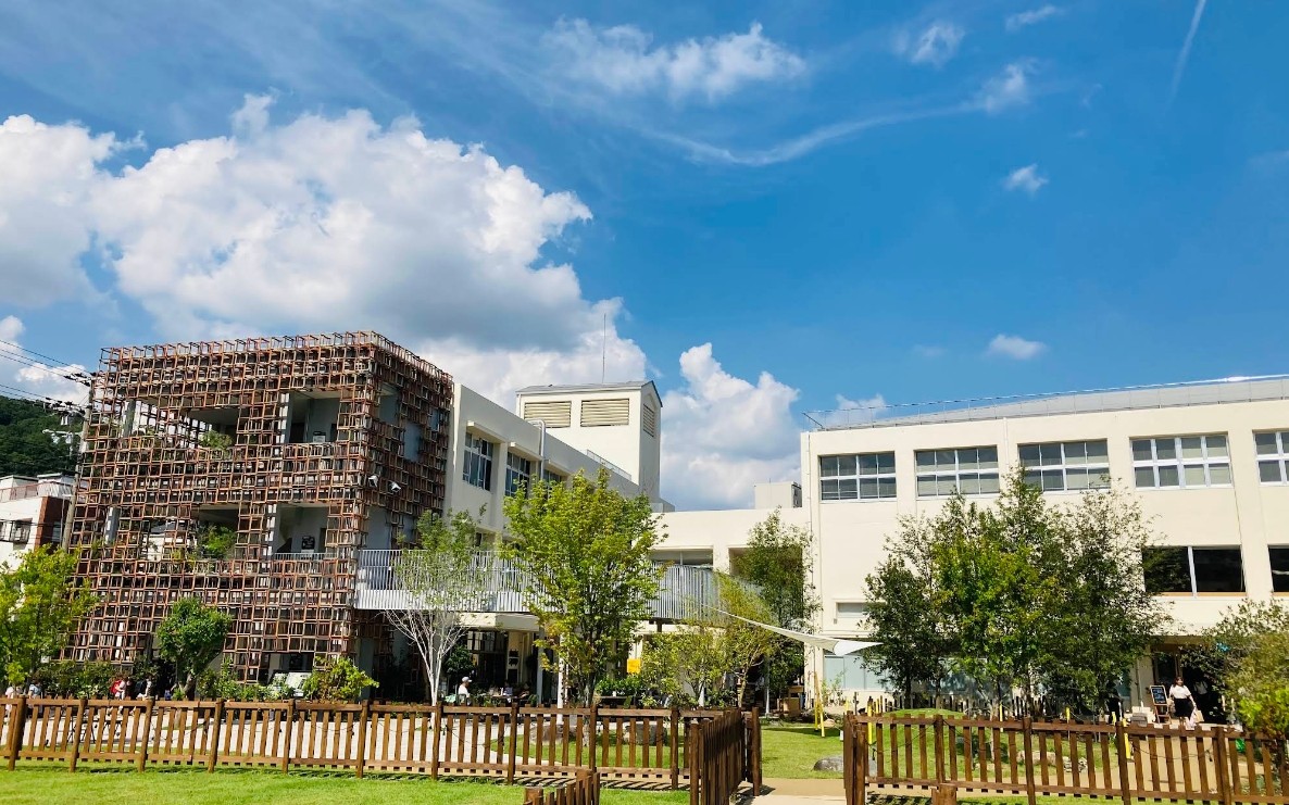 湊山小学校跡地活用事業